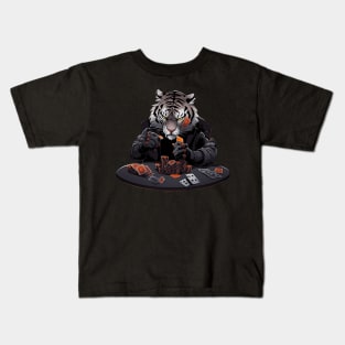 tiger play poker Kids T-Shirt